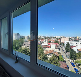 Apartament, 3 camere cu loc parcare exterior inclus Bucuresti/Victoriei