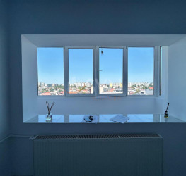 Apartament, 3 camere cu loc parcare exterior inclus Bucuresti/Victoriei