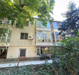 Apartament, 3 camere cu loc parcare exterior inclus Bucuresti/Primaverii