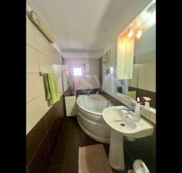 Apartament, 3 camere cu loc parcare exterior inclus Bucuresti/13 Septembrie