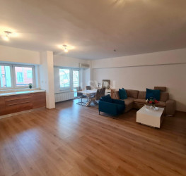 Apartament, 3 camere cu loc parcare subteran inclus Bucuresti/Herastrau