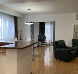 Apartament, 3 camere cu loc parcare subteran inclus Bucuresti/Aviatorilor