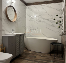 Apartament, 3 camere cu loc parcare subteran inclus Bucuresti/Unirii