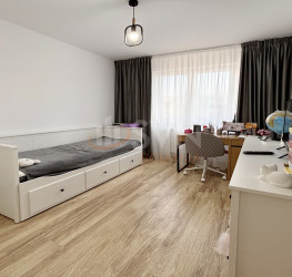 Apartament, 3 camere cu loc parcare subteran inclus Brasov/Tractorul