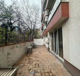 Apartament, 3 camere cu loc parcare subteran inclus Bucuresti/Victoriei