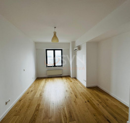 Apartament, 3 camere cu loc parcare subteran inclus Bucuresti/Baneasa