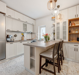Apartament, 3 camere cu loc parcare subteran inclus Bucuresti/Pajura