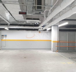 Apartament, 3 camere cu loc parcare subteran inclus Bucuresti/Herastrau