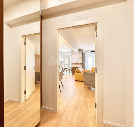 Apartament, 3 camere cu loc parcare subteran inclus Bucuresti/Herastrau