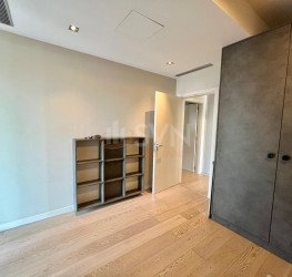 Apartament, 3 camere cu loc parcare subteran inclus Bucuresti/Victoriei