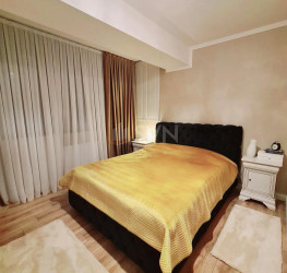 Apartament, 3 camere cu loc parcare subteran inclus Bucuresti/Titan