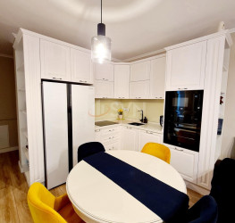 Apartament, 3 camere cu loc parcare subteran inclus Bucuresti/Titan