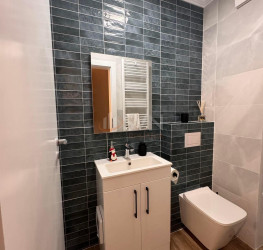 Apartament, 3 camere cu loc parcare subteran inclus Bucuresti/Titan