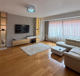 Apartament, 3 camere cu loc parcare subteran inclus Bucuresti/Herastrau