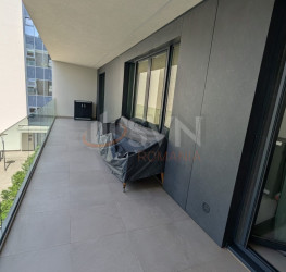 Apartament, 3 camere cu loc parcare subteran inclus Bucuresti/Herastrau