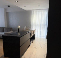 Apartament, 3 camere cu loc parcare subteran inclus Bucuresti/Herastrau