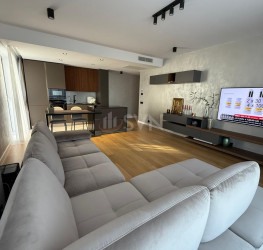 Apartament, 3 camere cu loc parcare subteran inclus Bucuresti/Herastrau
