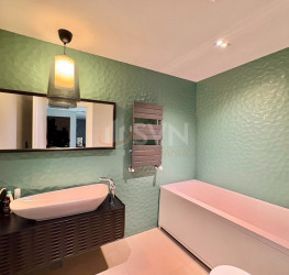 Apartament, 3 camere cu loc parcare subteran inclus Bucuresti/Herastrau