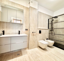 Apartament, 3 camere cu loc parcare subteran inclus Bucuresti/Herastrau
