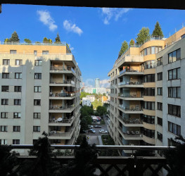 Apartament, 3 camere cu loc parcare subteran inclus Bucuresti/Herastrau