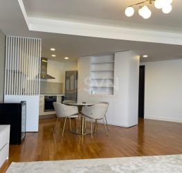 Apartament, 3 camere cu loc parcare subteran inclus Bucuresti/Herastrau