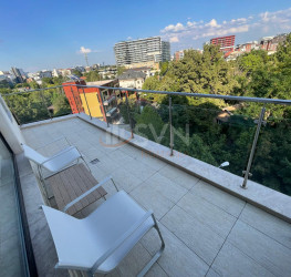 Apartament, 3 camere cu loc parcare subteran inclus Bucuresti/Herastrau