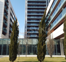 Apartament, 3 camere cu loc parcare subteran inclus Bucuresti/Arcul De Triumf