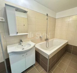 Apartament, 3 camere cu loc parcare subteran inclus Bucuresti/Baneasa