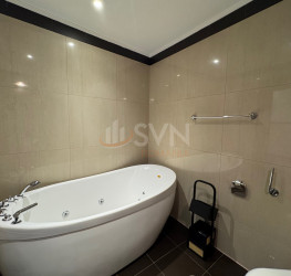 Apartament, 3 camere cu loc parcare subteran inclus Bucuresti/Herastrau