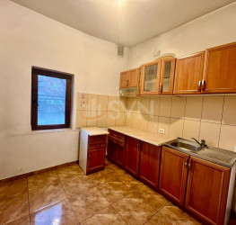 Apartament, 3 camere cu loc parcare subteran inclus Bucuresti/Dorobanti