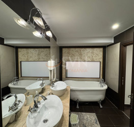 Apartament, 3 camere cu loc parcare subteran inclus Bucuresti/Herastrau