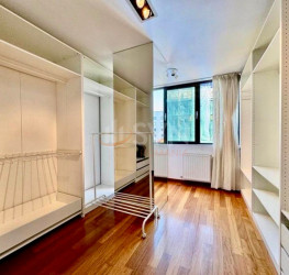 Apartament, 3 camere cu loc parcare subteran inclus Bucuresti/Herastrau