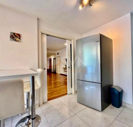 Apartament, 3 camere cu loc parcare subteran inclus Bucuresti/Herastrau