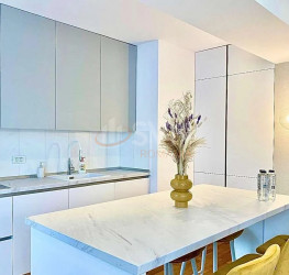 Apartament, 3 camere cu loc parcare subteran inclus Bucuresti/Herastrau