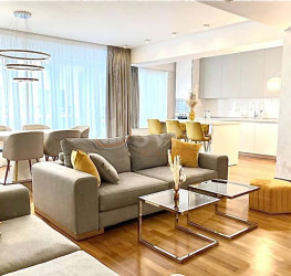 Apartament, 3 camere cu loc parcare subteran inclus Bucuresti/Herastrau