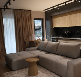 Apartament, 3 camere cu loc parcare subteran inclus Bucuresti/Straulesti