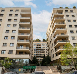 Apartament, 3 camere cu loc parcare subteran inclus Bucuresti/Herastrau