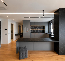 Apartament, 3 camere cu loc parcare subteran inclus Bucuresti/Herastrau