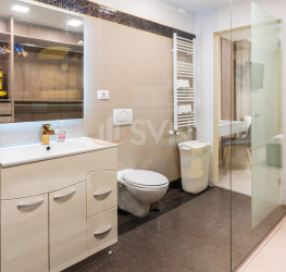 Apartament, 3 camere cu loc parcare subteran inclus Bucuresti/Herastrau