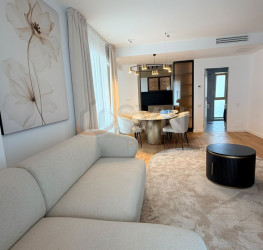 Apartament, 3 camere cu loc parcare subteran inclus Bucuresti/Unirii