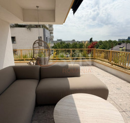 Apartament, 3 camere cu loc parcare subteran inclus Bucuresti/Unirii