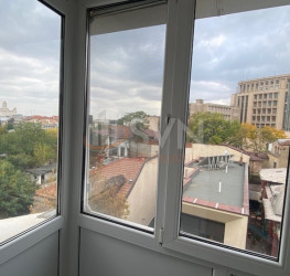 Apartament, 3 camere cu loc parcare subteran inclus Bucuresti/Cismigiu