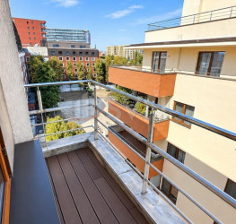 Apartament, 3 camere cu loc parcare subteran inclus Bucuresti/Herastrau