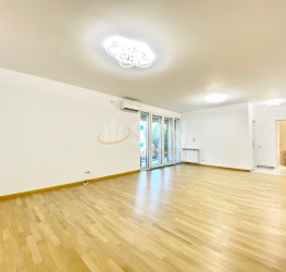 Apartament, 3 camere cu loc parcare subteran inclus Bucuresti/Herastrau
