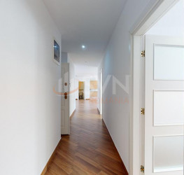 Apartament, 3 camere in . Bucuresti/Dorobanti