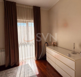 Apartament, 3 rooms, 100 mp Bucuresti/Herastrau