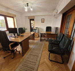Apartament, 3 rooms, 100 mp Bucuresti/Decebal