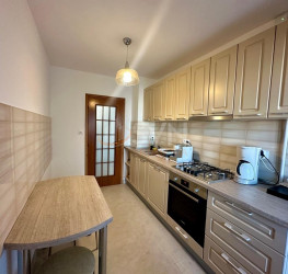 Apartament, 3 rooms, 100 mp Bucuresti/Decebal