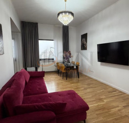 Apartament, 3 rooms, 108 mp Bucuresti/Calea Victoriei