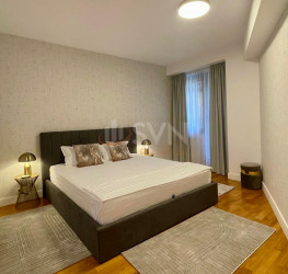 Apartament, 3 rooms, 110 mp Bucuresti/Herastrau